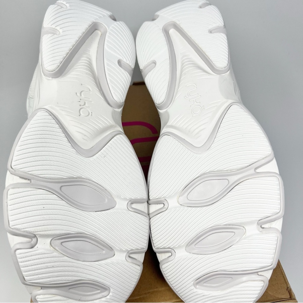 Ryka Devotion EZ Sneakers
Size 12 - Picture 8 of 9